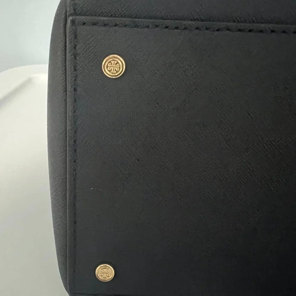 Tory Burch Emerson Tote - Navy Blue w/ Gold Hardware - Picture 5 of 7